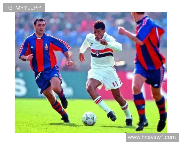 足球场上的失误之王最差后卫明星的悲惨故事与教训